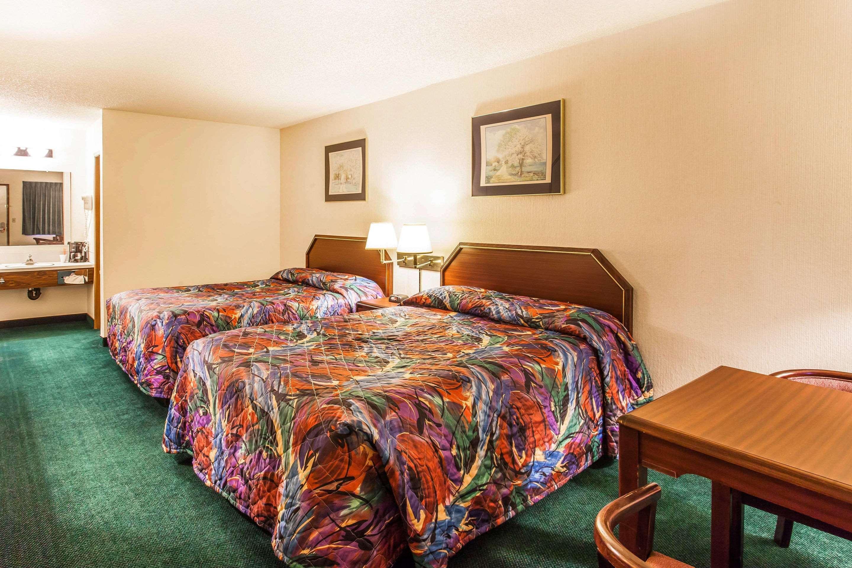 Econolodge Everett Ngoại thất bức ảnh